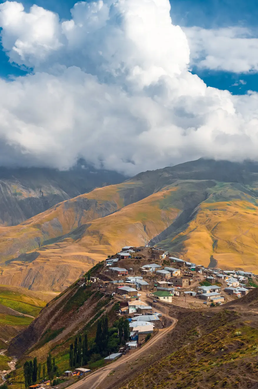 From the Capital to the Mountains: Baku – Guba – Khinalug 7 Day Tour